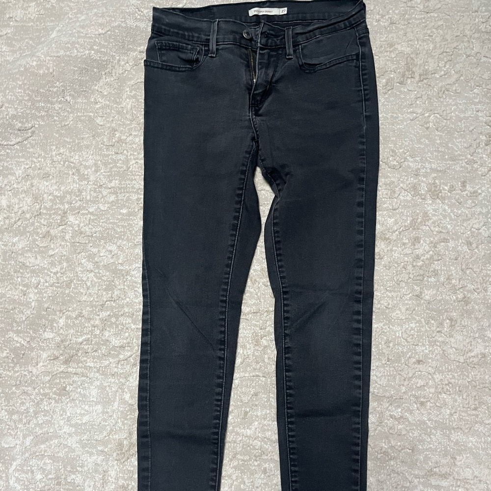 Black Skinny Jeans